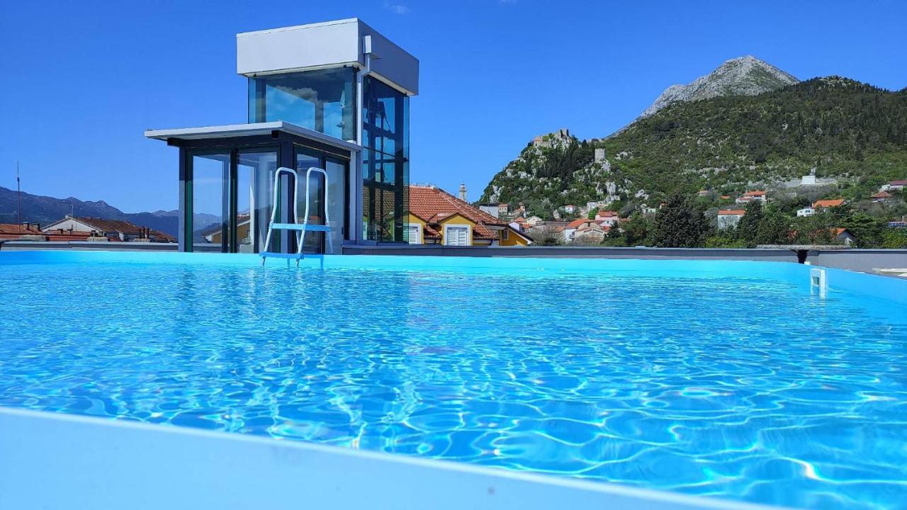Hotel Prvan Vrgorac Exteriör bild