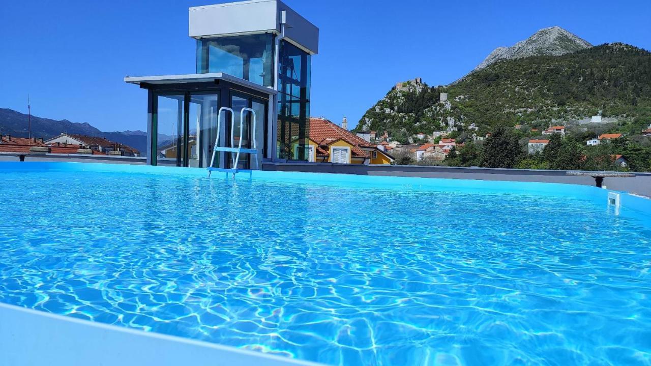 Hotel Prvan Vrgorac Exteriör bild